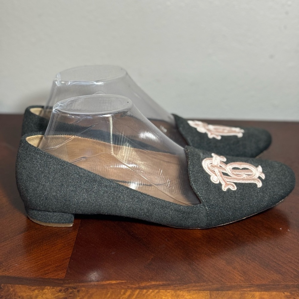 Tory Burch Gray Fabric Pink Logo Slip On Loafer - Picture 1 of 7